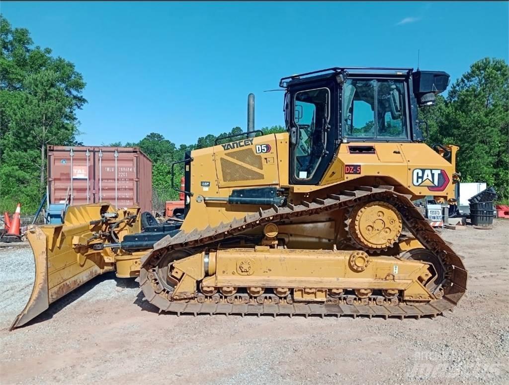 CAT D5 LGP أخرى