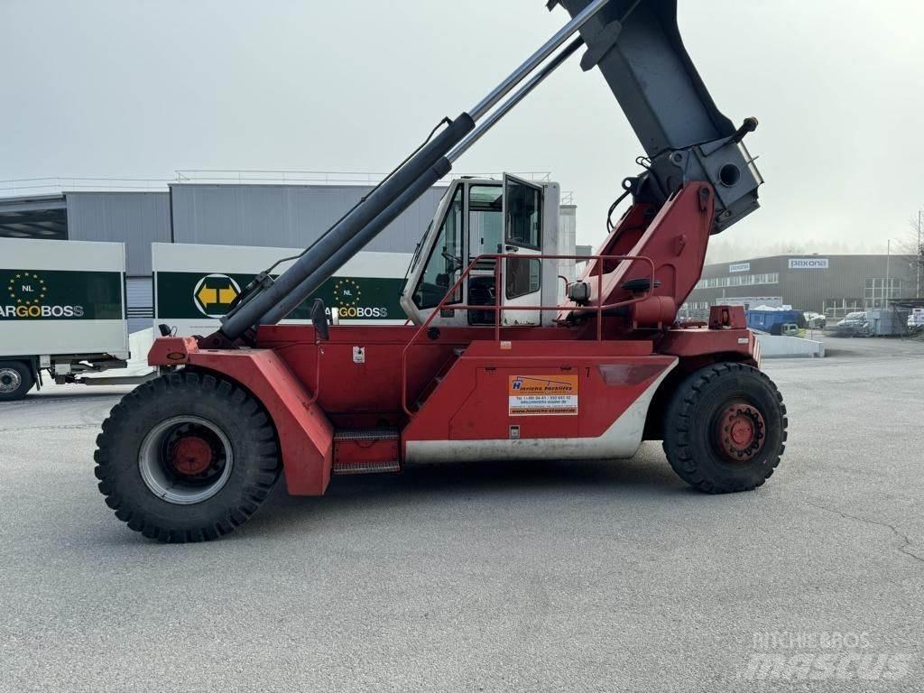 CVS Ferrari F158 رافعات حاويات