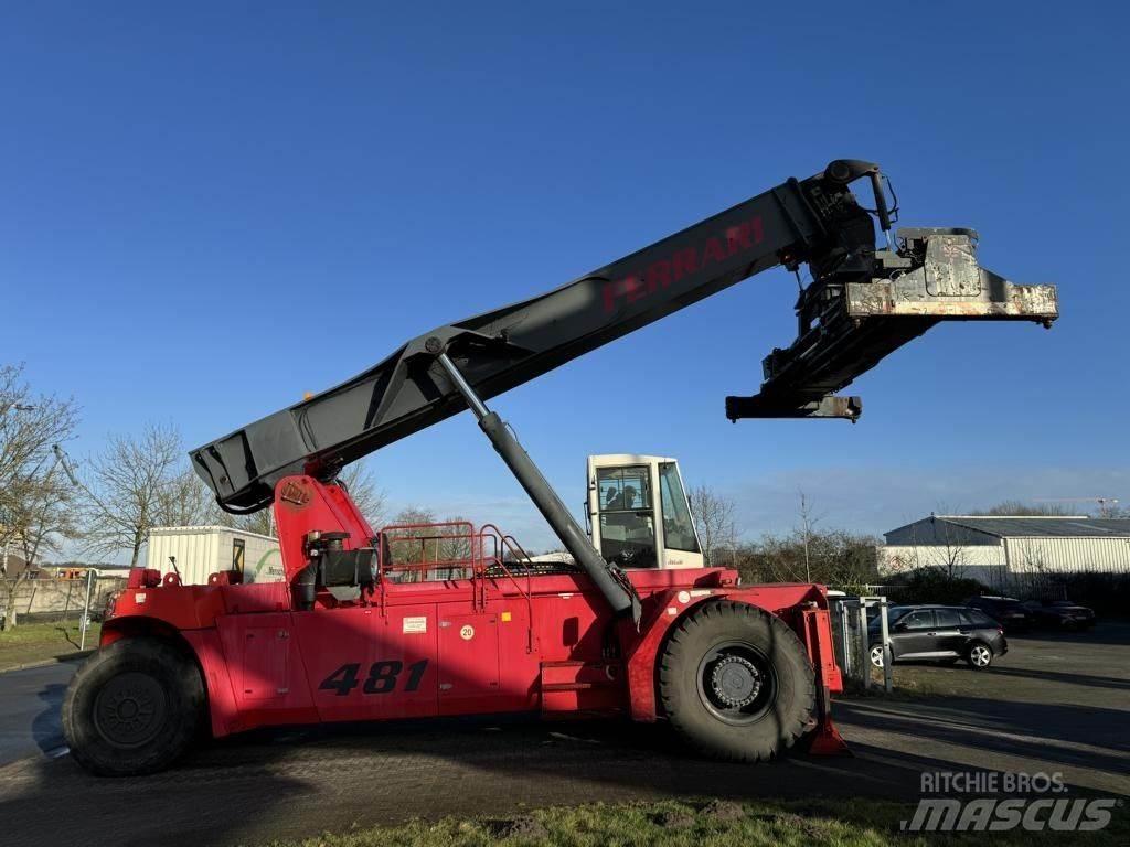 CVS Ferrari F481 رافعات حاويات