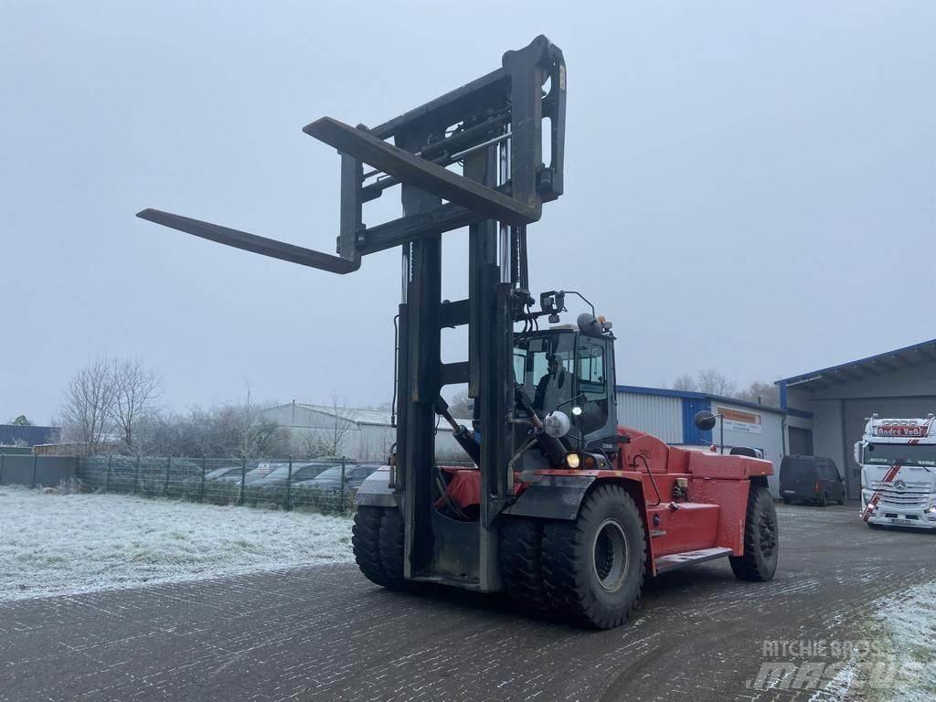 Kalmar DCG300-12LB شاحنات الديزل
