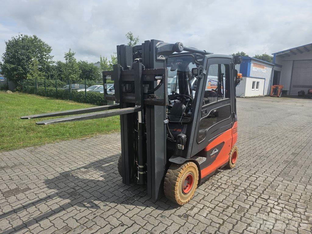 Linde E25-01 UVV شاحنات ذات رافعات شوكية تعمل بالكهرباء
