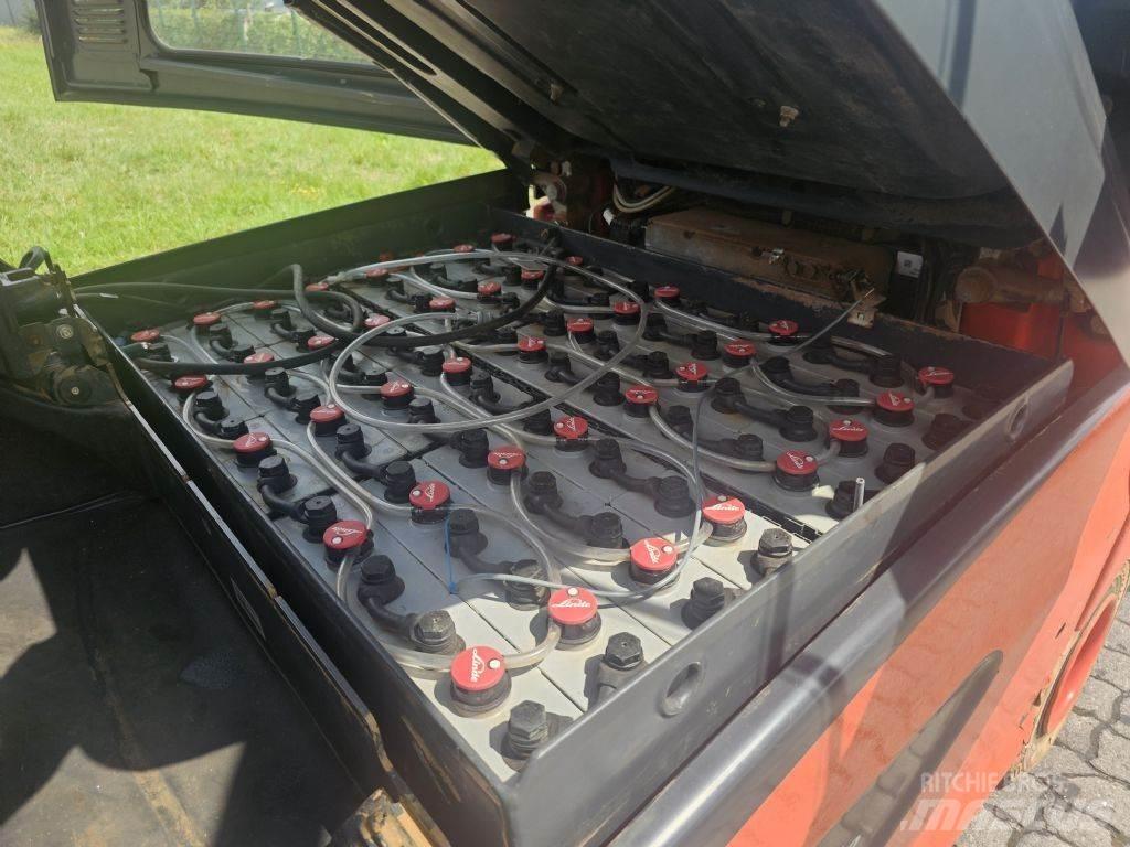 Linde E25-01 UVV شاحنات ذات رافعات شوكية تعمل بالكهرباء