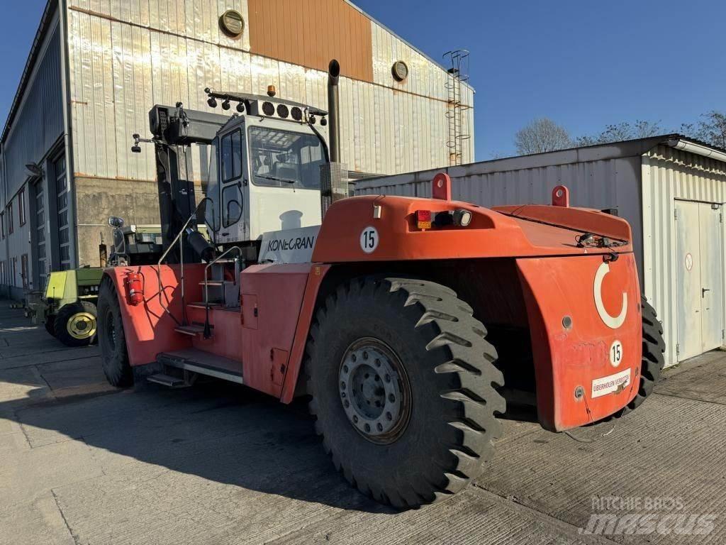 SMV 42-1200B شاحنات الديزل