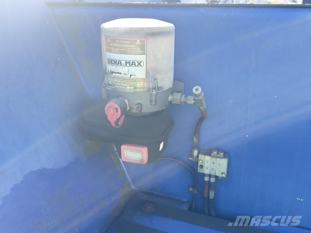 SMV 52-1200B شاحنات الديزل