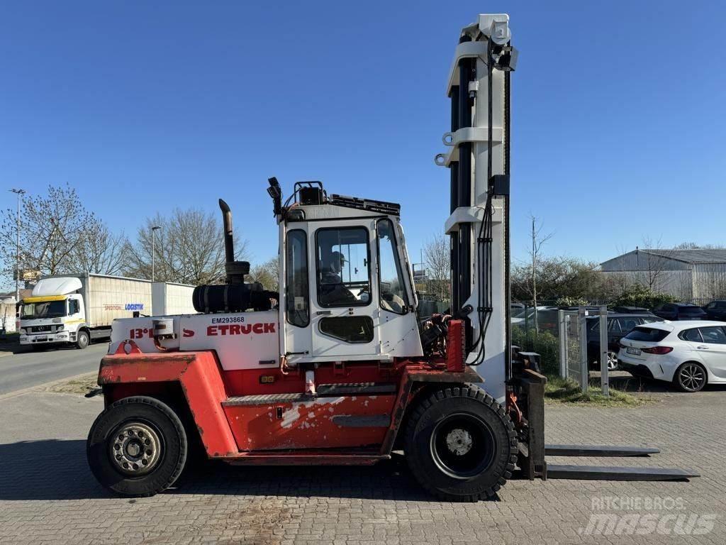 Svetruck 13.6-120-32 شاحنات الديزل