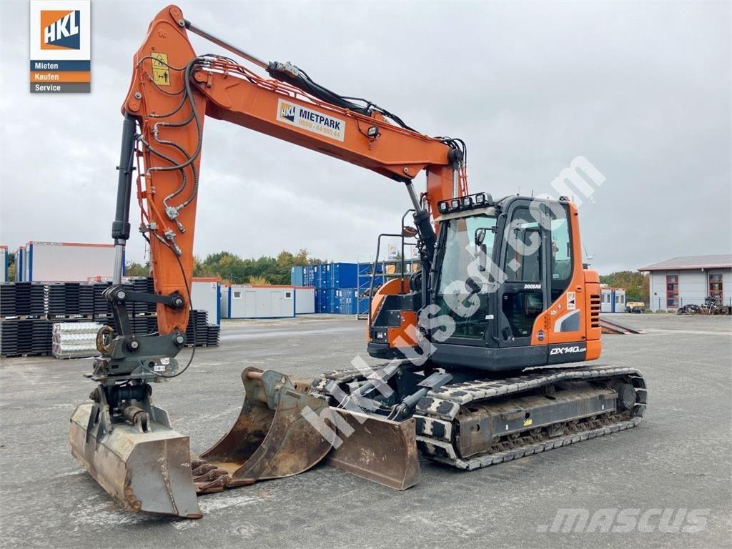 Doosan DX 140 LCR-5 حفارات زحافة