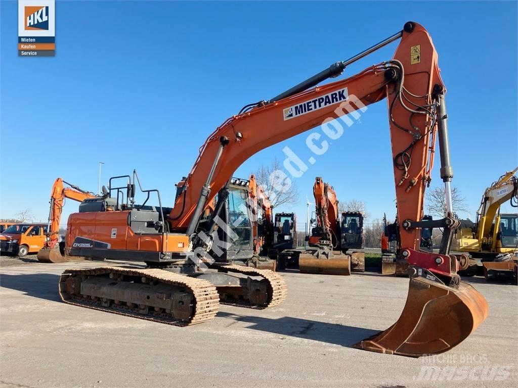 Doosan DX 225 LC-5 حفارات زحافة