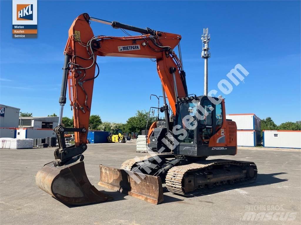 Doosan DX 235 LCR-5 حفارات زحافة