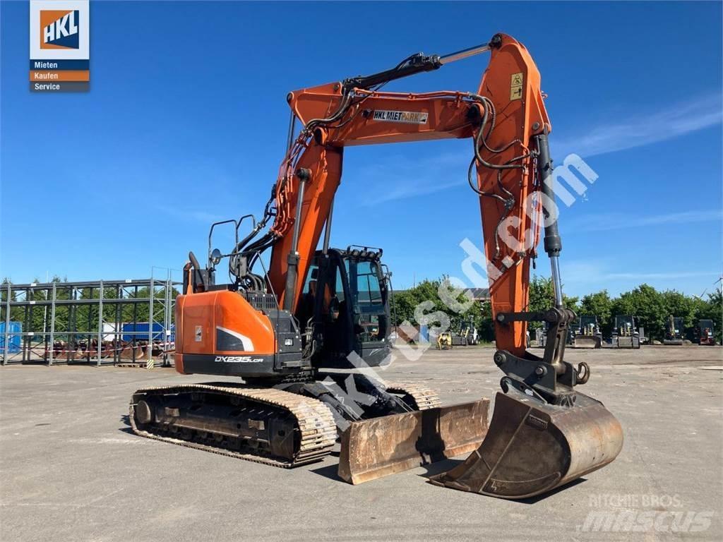 Doosan DX 235 LCR-5 حفارات زحافة