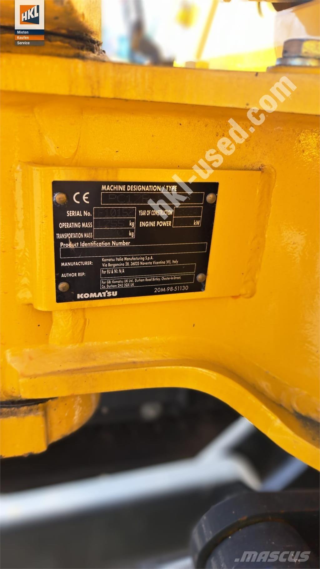 Komatsu PC 17 R-5 حفارات صغيرة أقل من 7 طن (حفارات صغيرة)