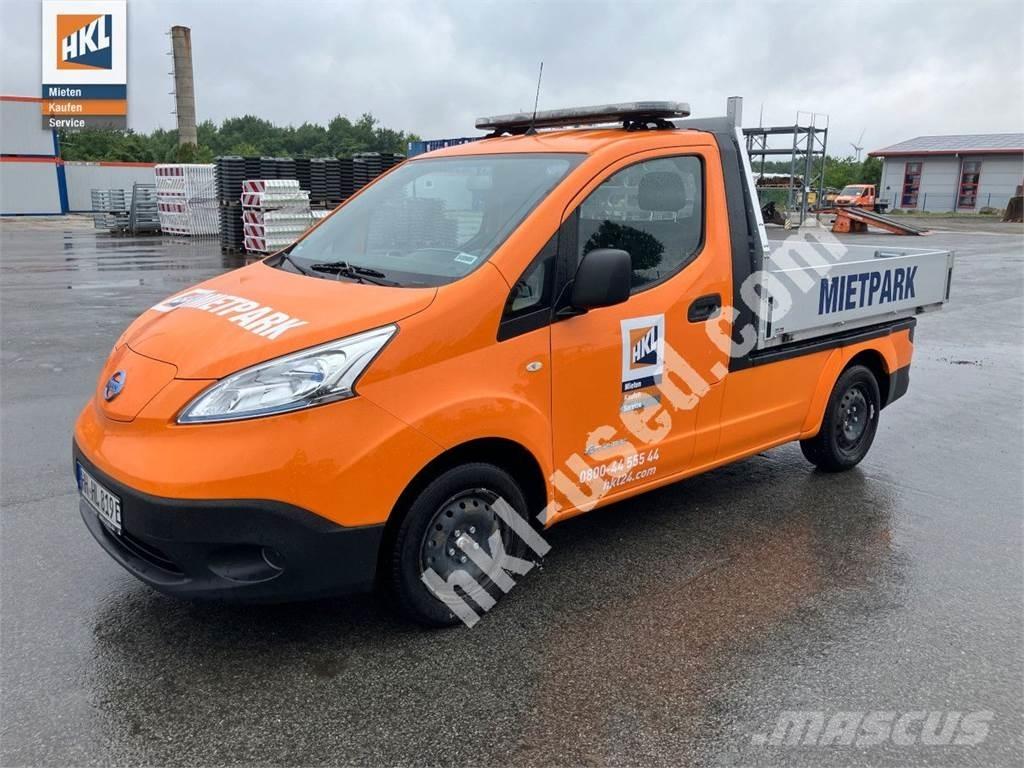 Nissan e-NV200 شاحنة مقفلة