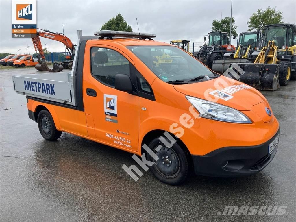 Nissan e-NV200 شاحنة مقفلة