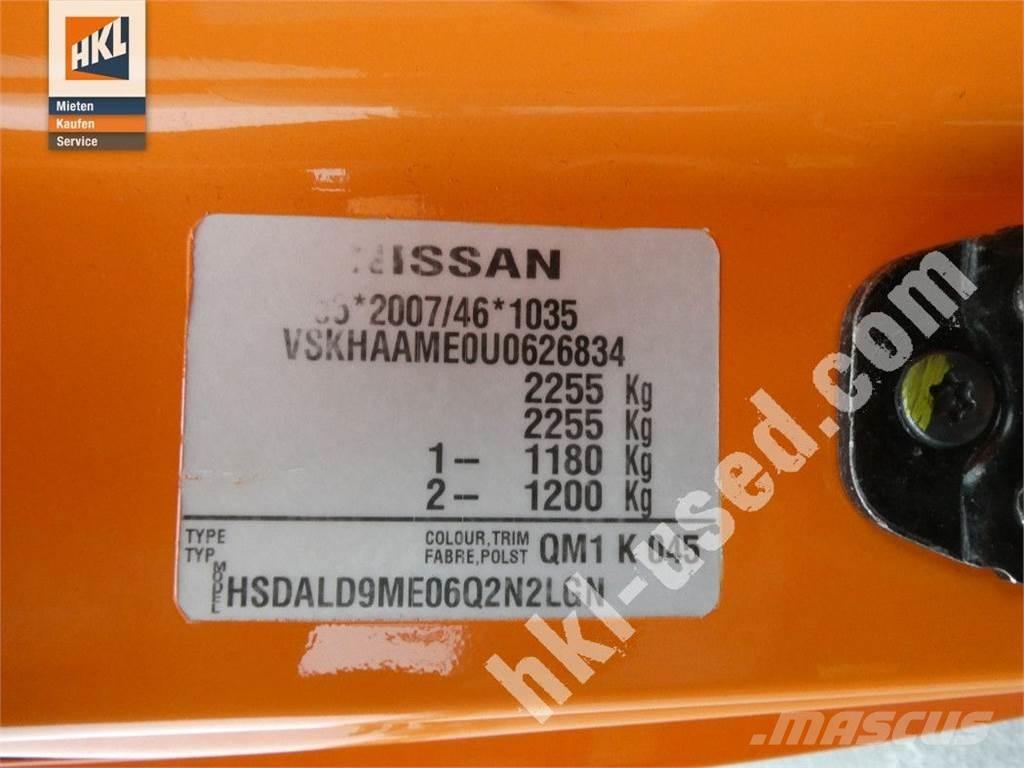 Nissan e-NV200 شاحنة مقفلة