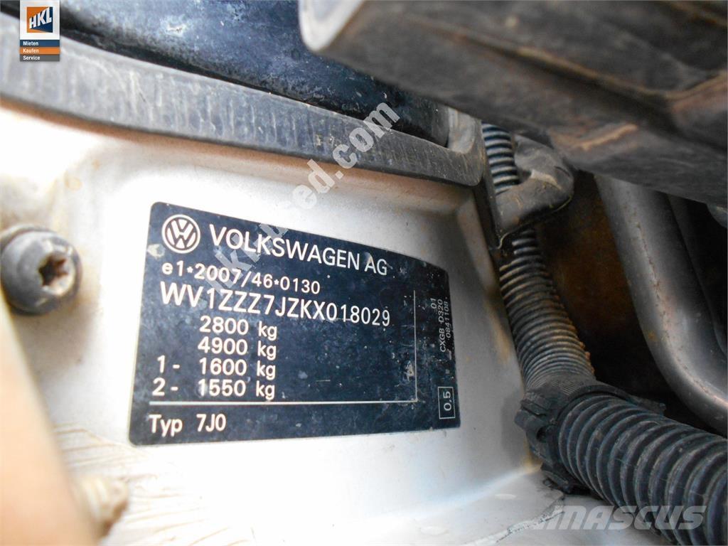 Volkswagen T6 DoKa شاحنة مقفلة