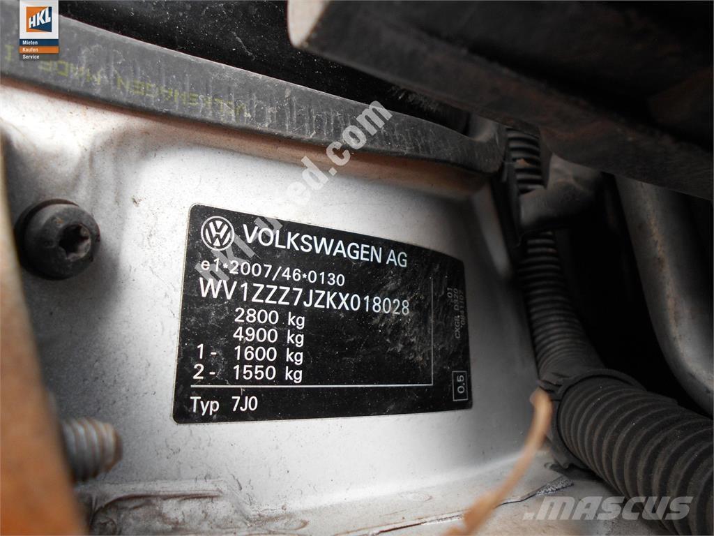 Volkswagen T6 DoKa شاحنة مقفلة