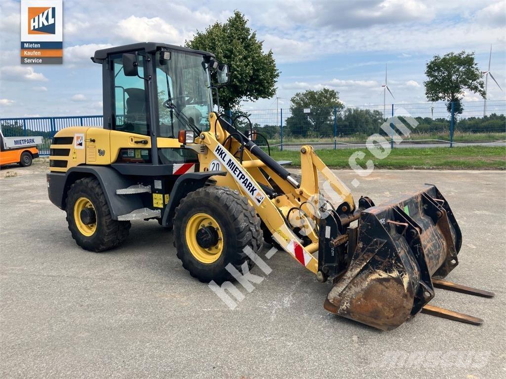 Yanmar V 80 لوادر بعجل
