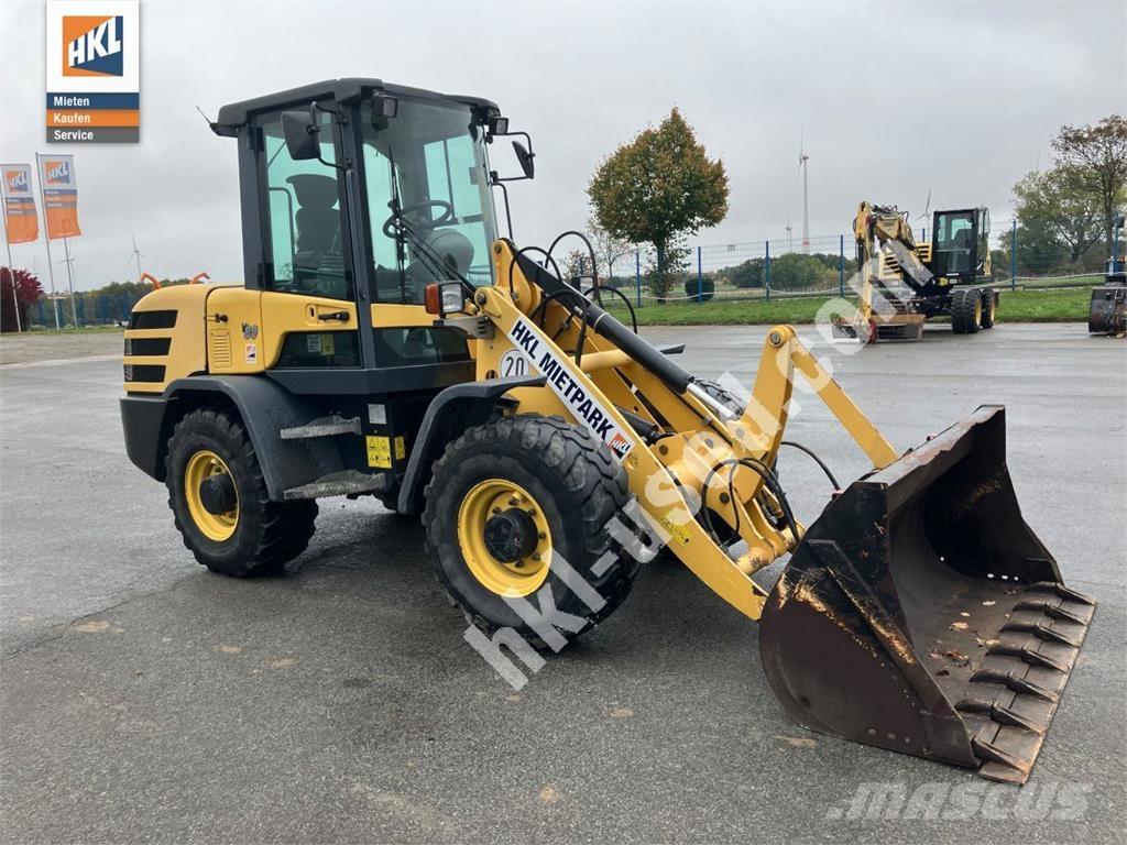 Yanmar V 80 لوادر بعجل