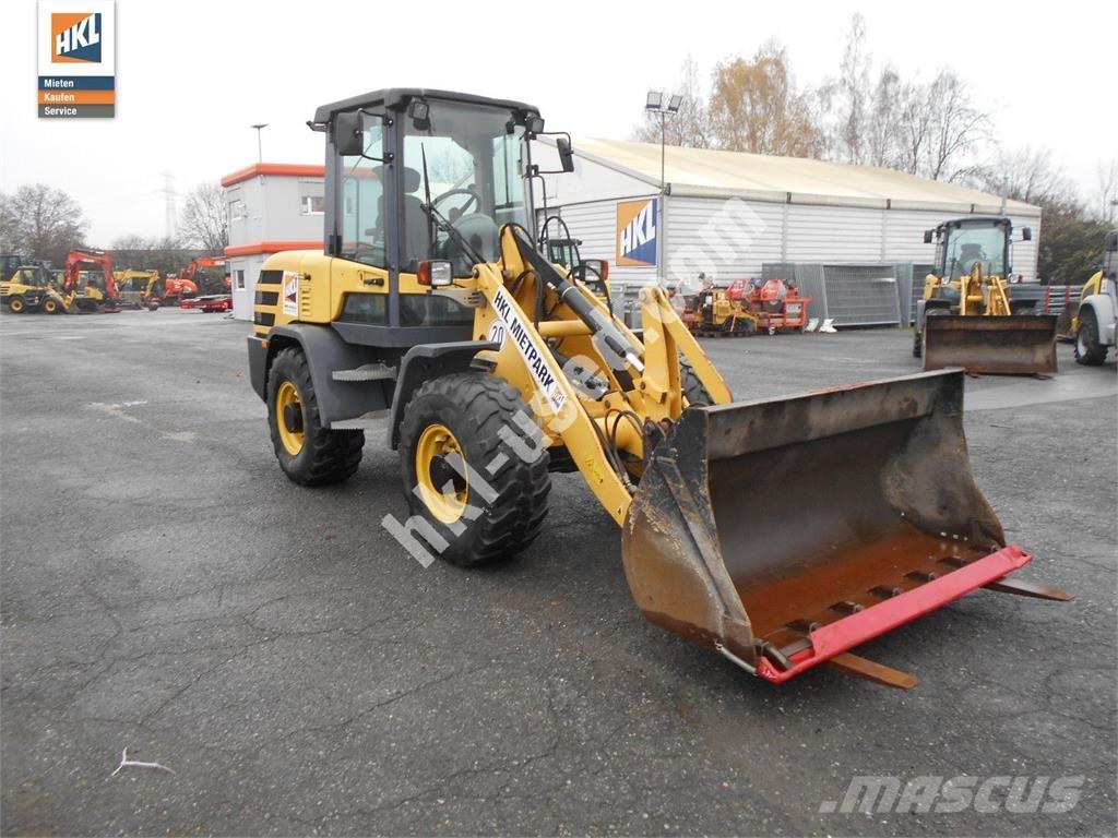 Yanmar V 80 لوادر بعجل