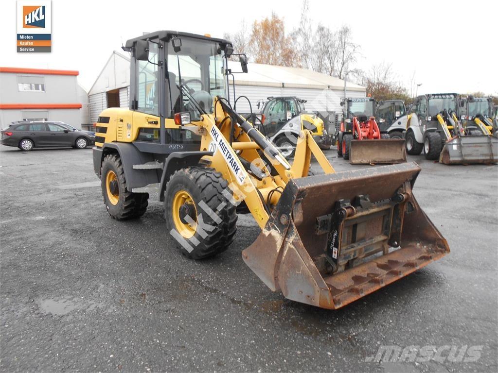 Yanmar V 80 لوادر بعجل