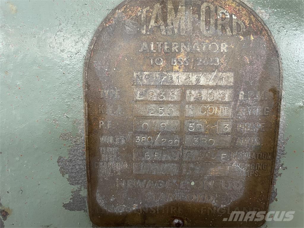  250 kva Stamford generator مولدات أخرى
