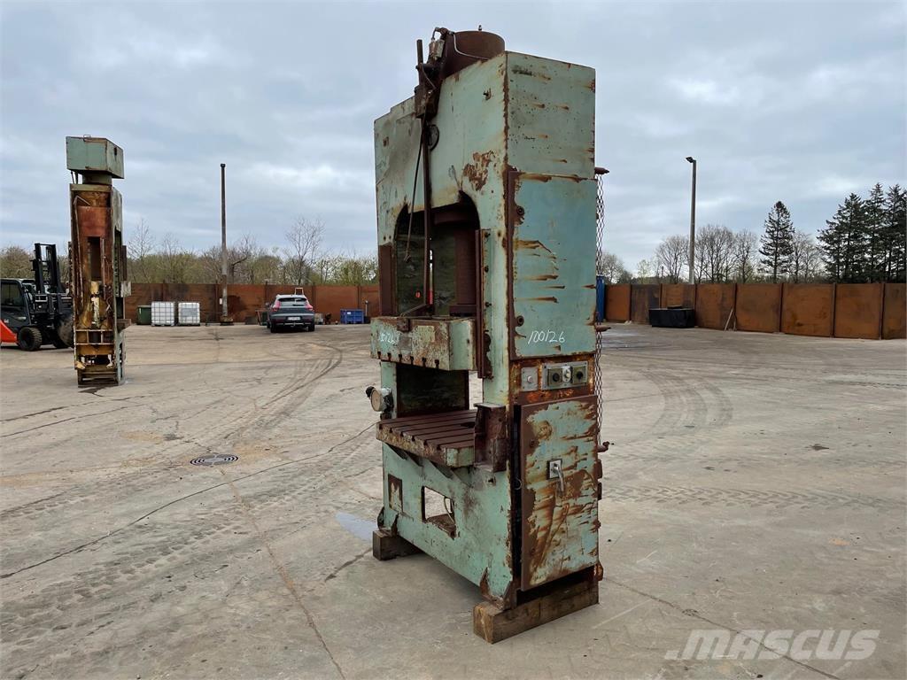  250 ton hydr. presser مكونات أخرى