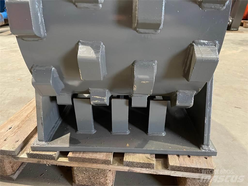  470 mm Kompaktorhjul مداحل ذات إطارات هوائية