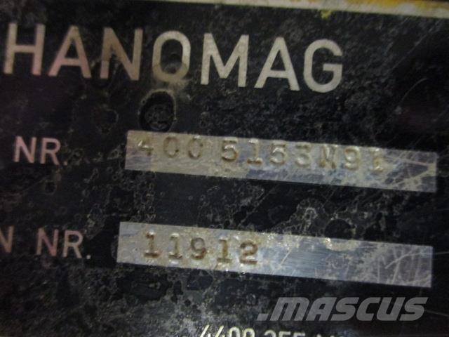  Bagaksel ex. Hanomag 44D محور العجلة