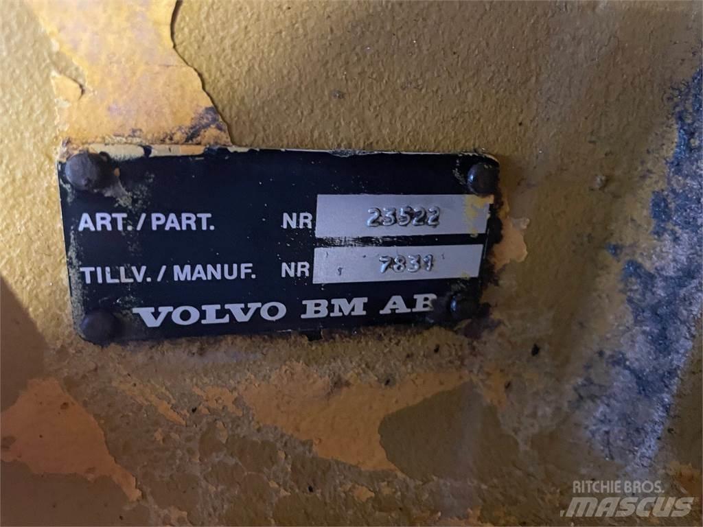  Bagaksel ex. Volvo 4400 محور العجلة