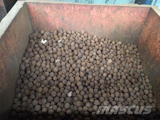  Ballastkugler - ca. 10 ton مكونات أخرى