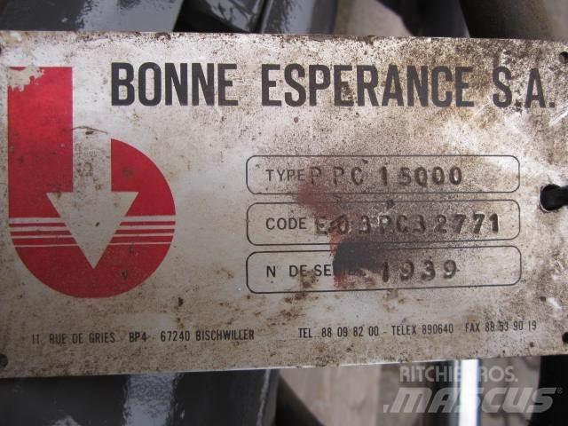  Betonpumpe Type PPC15000 مضخات المياه