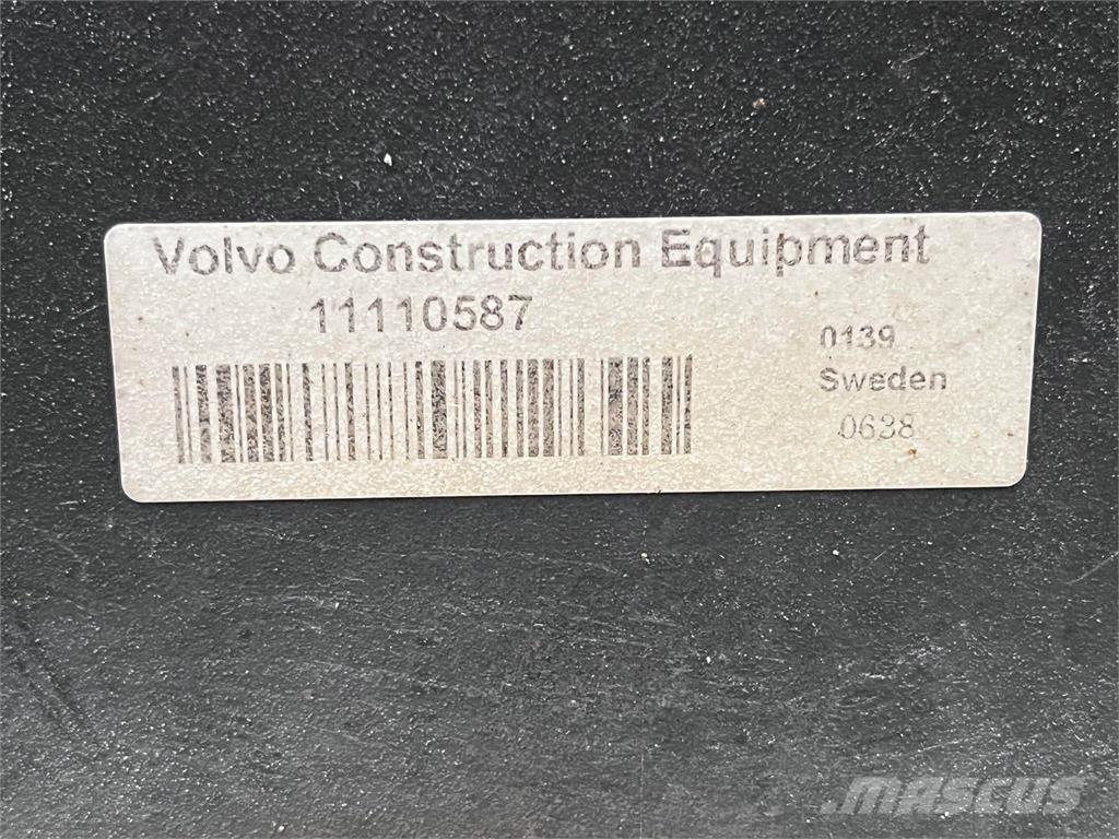  Blæser & køler, Volvo L90E محركات