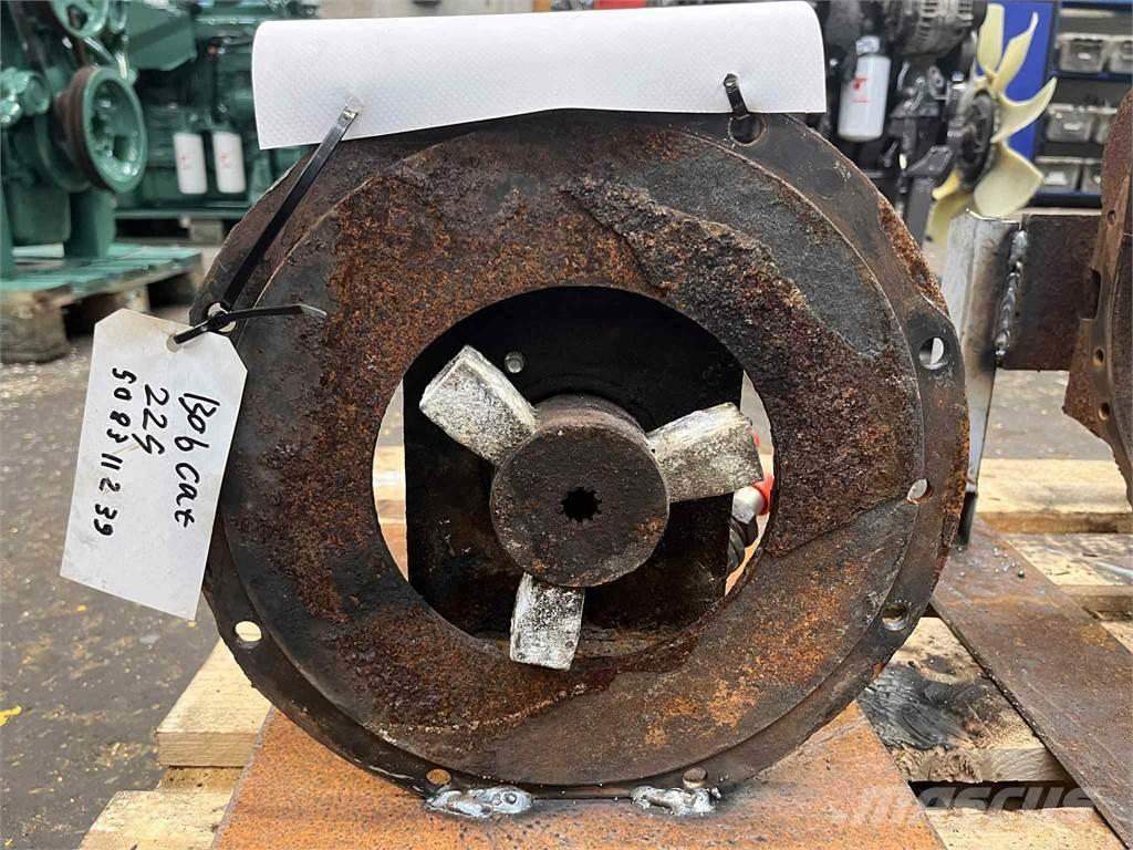 Bobcat 225 hydraulikpumpe هيدروليات