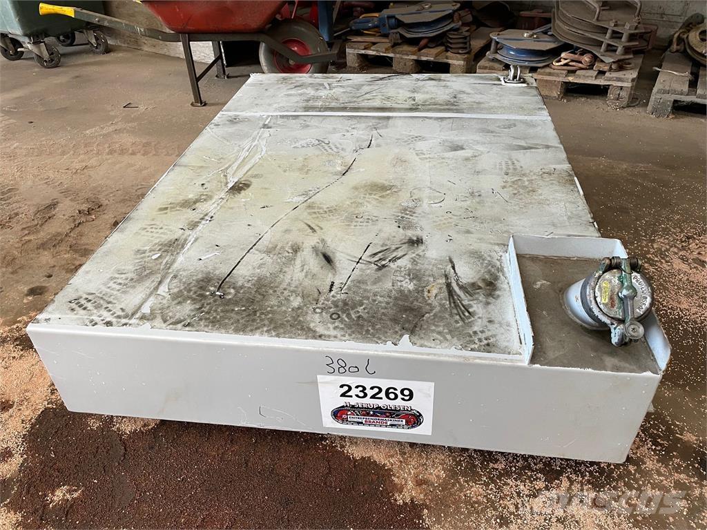  Brændstoftank - 380 Ltr. مكونات أخرى