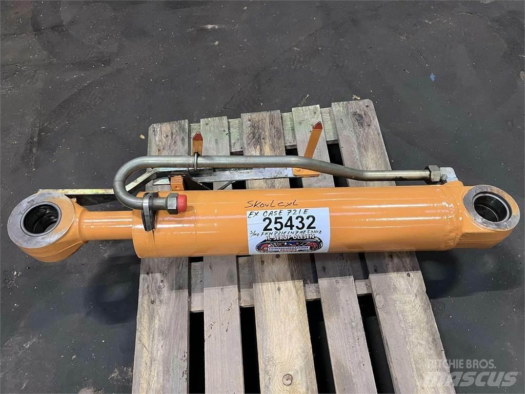 CASE 721E Skovlcylinder هيدروليات