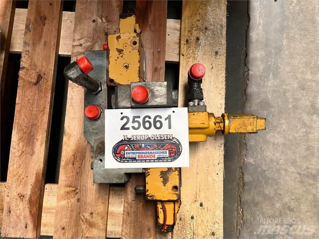 CAT 323D kontraventil هيدروليات