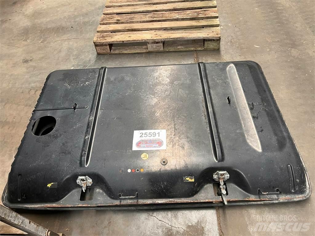 CAT 323D motorhjelm مكونات أخرى