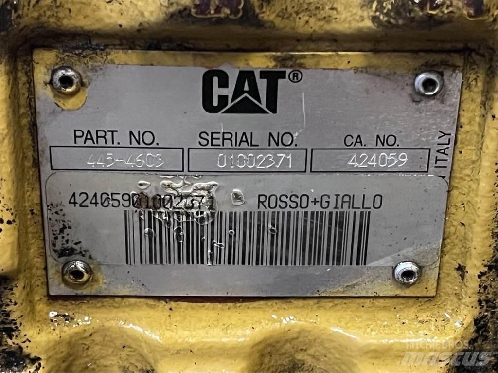 CAT 908M, Frontaksel محور العجلة