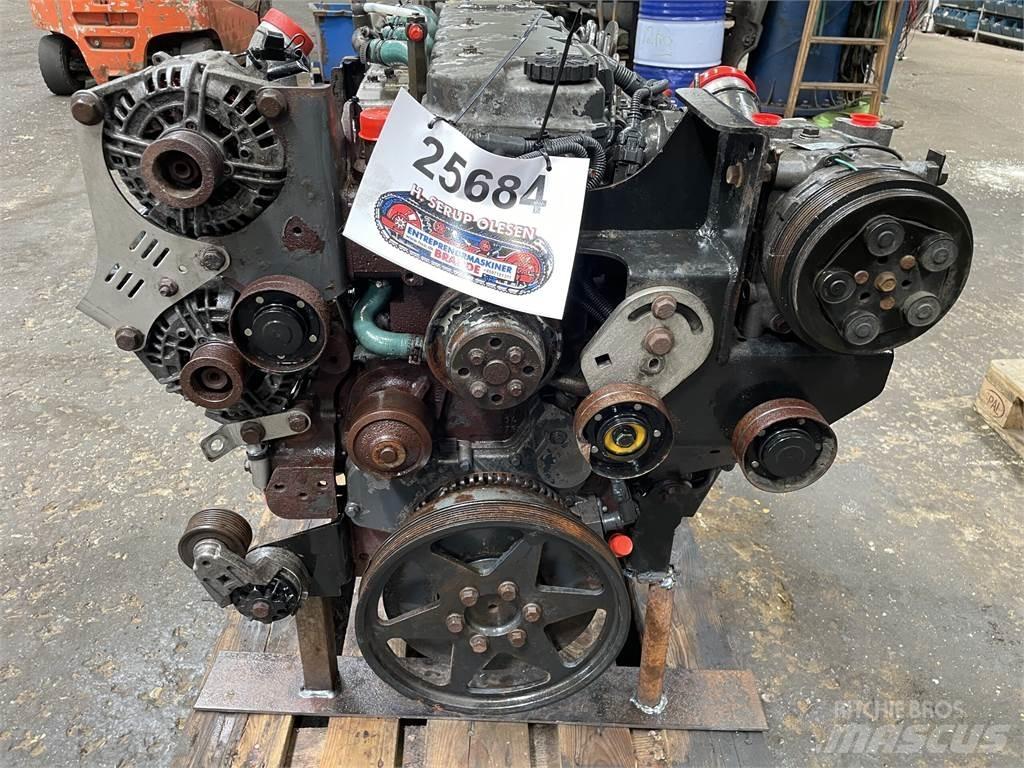 Cummins 6,7 motor محركات