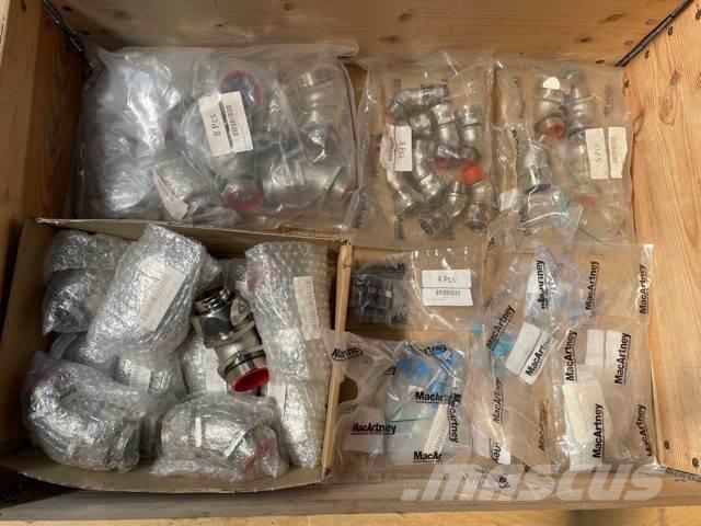  Div. nye fittings - 1/2 palle مكونات أخرى