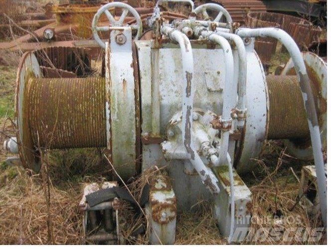 Double drum hydr. winch المصاعد والرافعات المادية