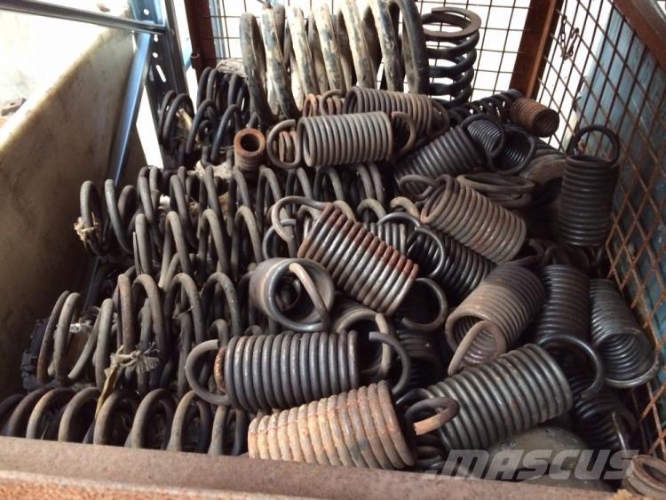  Fjedre - mange størrelser مكونات أخرى