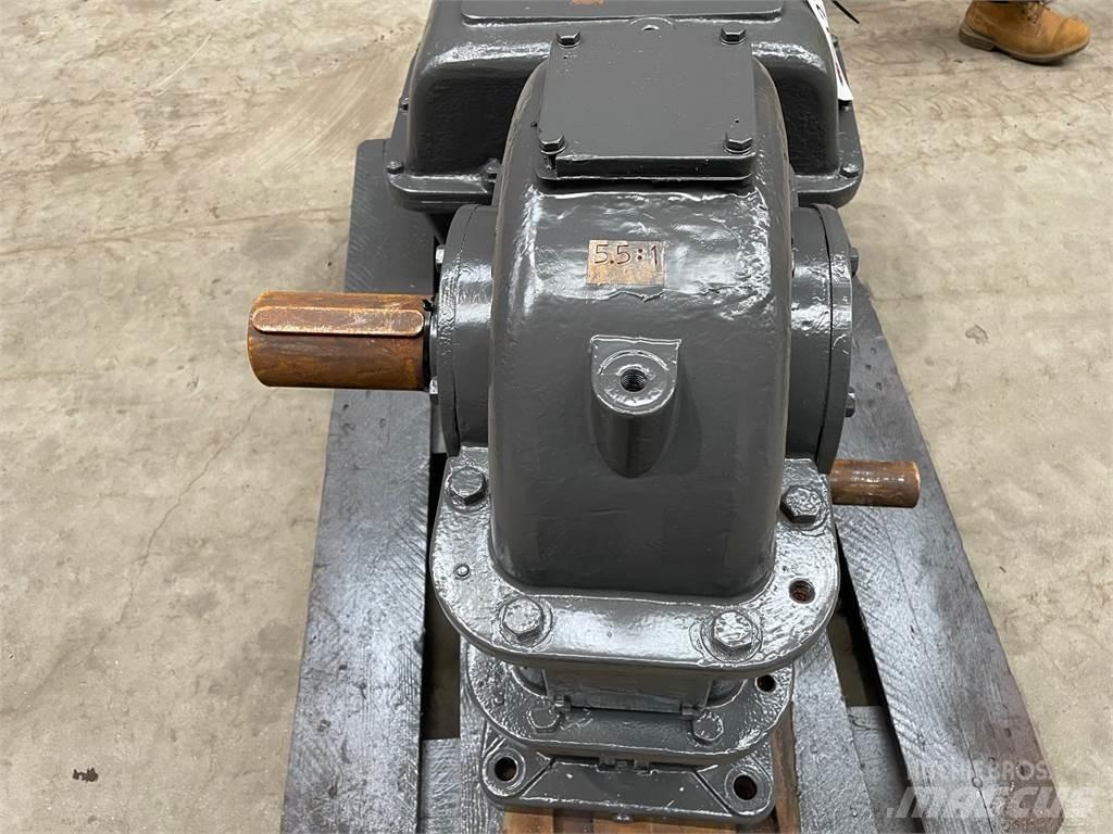 Flender gear - 5,5:1 علب تروس