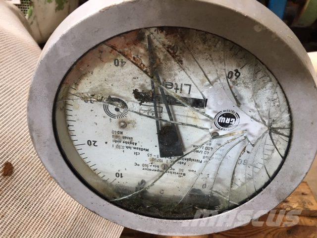  Flowmeter m/defekt glas مكونات أخرى