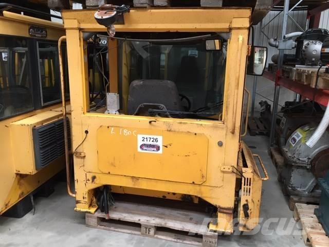  Førerhus ex. Volvo L180C مكونات أخرى