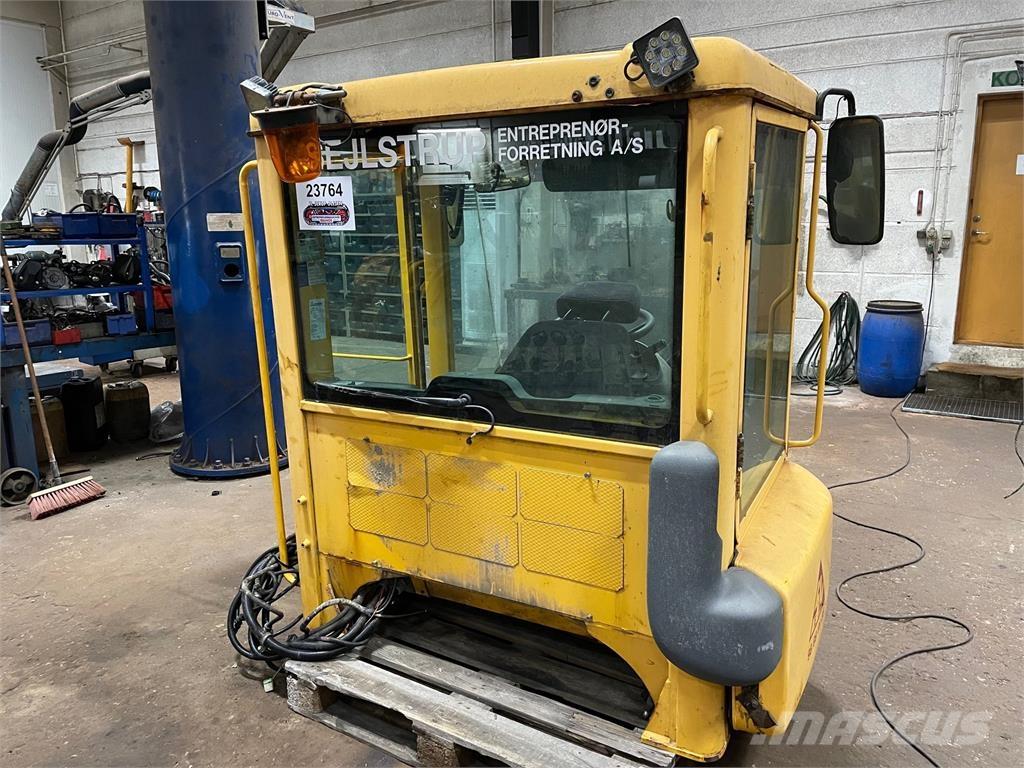  Førerhus ex. Volvo L90E مكونات أخرى
