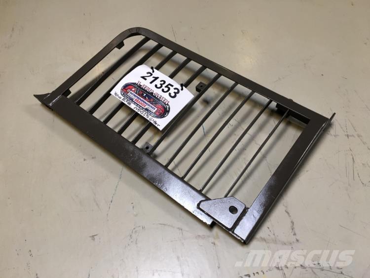  Grill ex. Volvo ECR88 مكونات أخرى