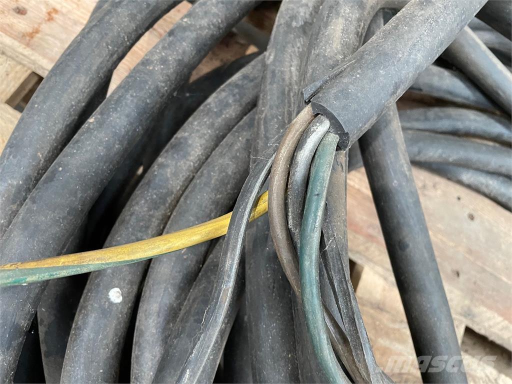  Gummikabel مكونات أخرى