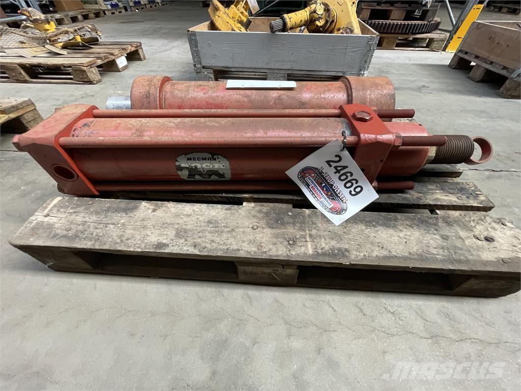  Hydr. cylinder Mecman Roch هيدروليات