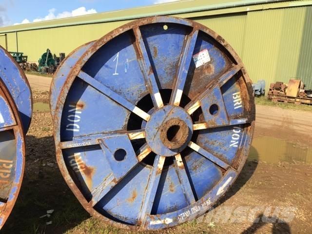  Kabeltromle no. 1 مكونات أخرى