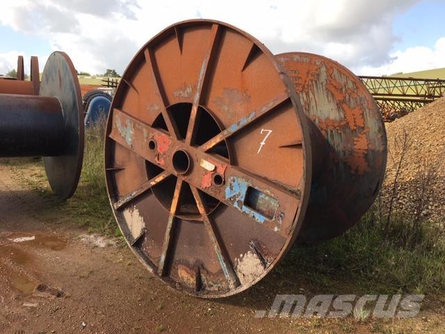  Kabeltromle no. 7 مكونات أخرى